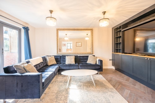 Superb 5 bed / 5 bathroom house in Thorpeness 2 Sizewell Lettings