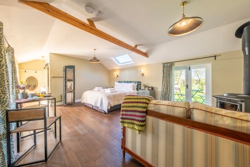 The Butterchurn (1 bed) 5 Sizewell Lettings