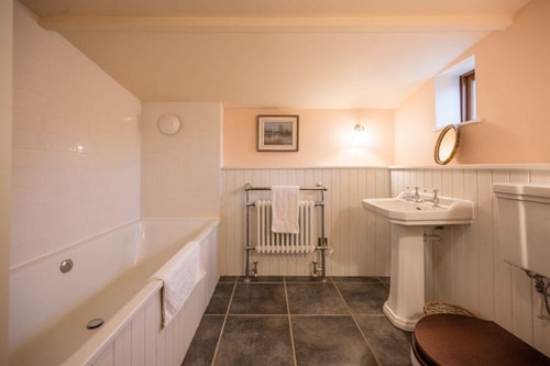 Glorious 5 bed in Snape 9 Sizewell Lettings
