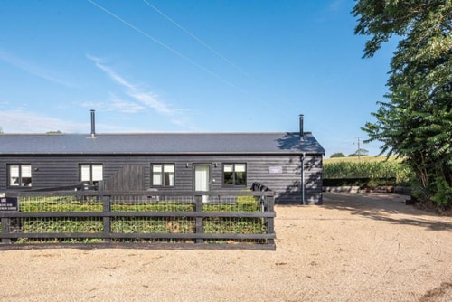 Fabulous 1 bed Lodge 12 Sizewell Lettings