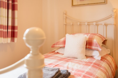4BR Cottage & Harvest Loft (1BR) | Great Glemham 7 Sizewell Lettings