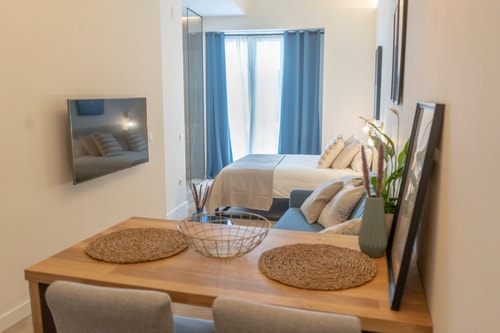 Suites Alfonso X Deluxe 2 18 Alfonso X - TheKeyHost