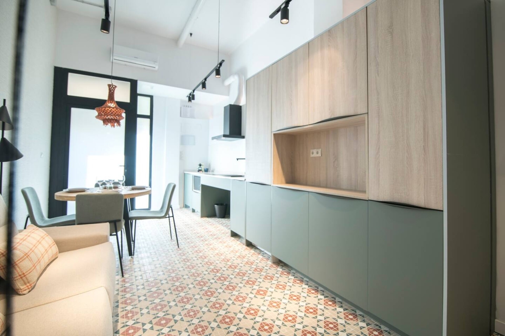 District Key - Valencia, Olimpia Arozena 1 43 District Key