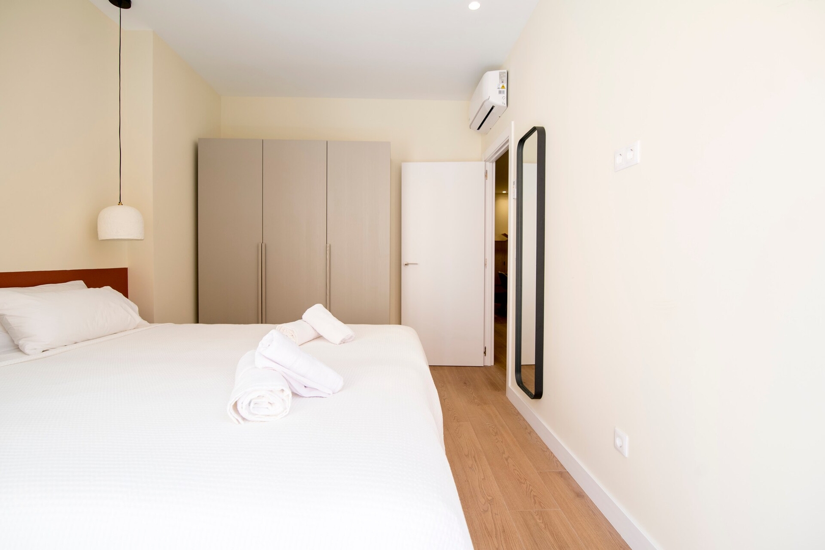 District Key - Azcarraga 52 District Key