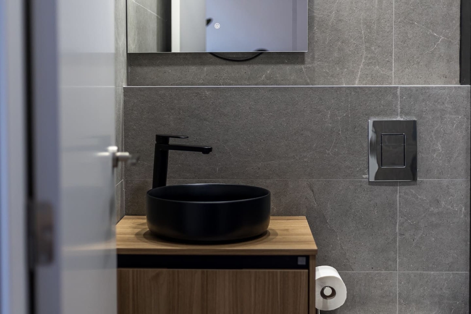 Suite Premium junto al Río Turia 3 8 District Key