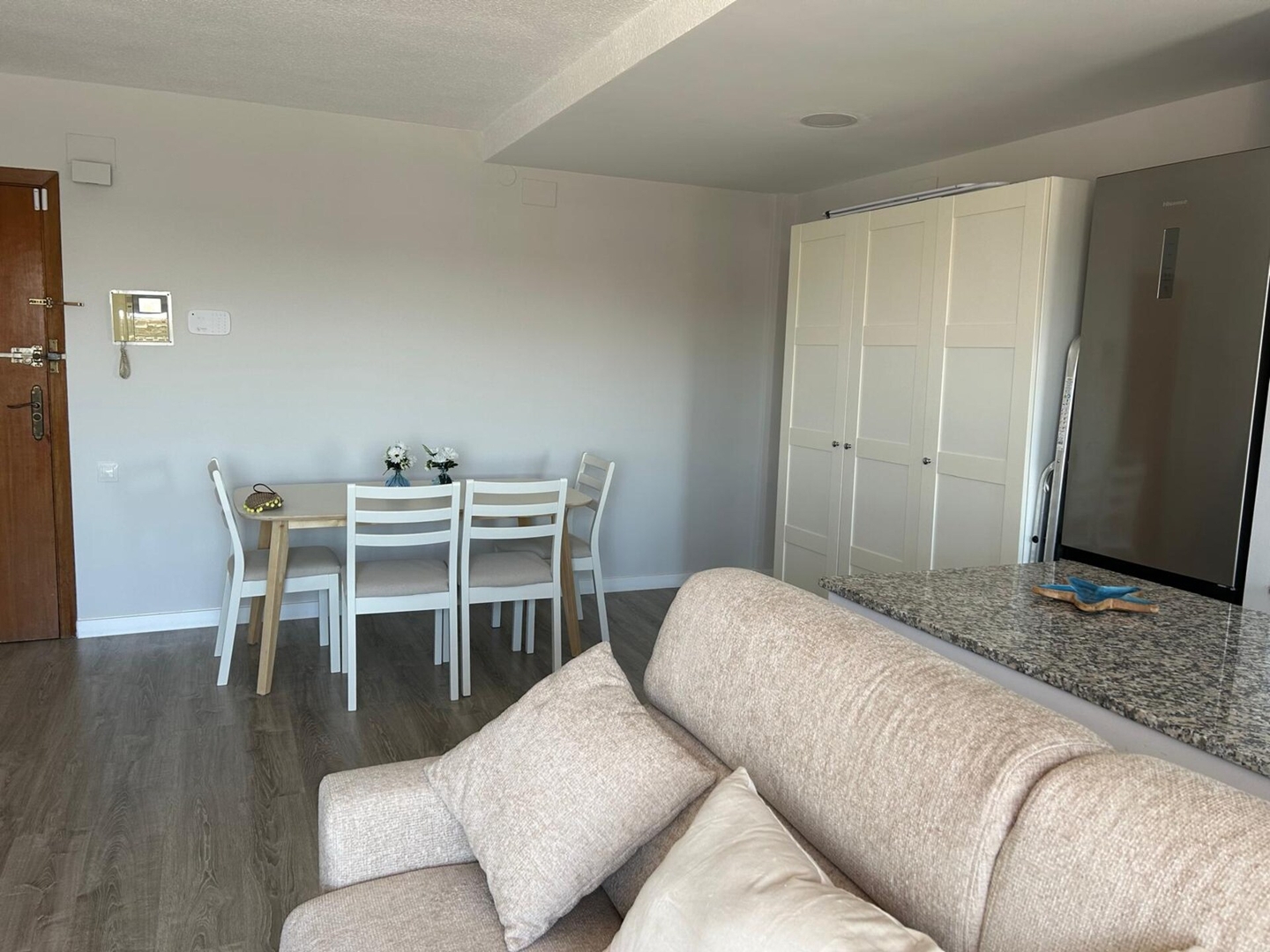 District Key - Valencia, Manuel Candela 13 District Key