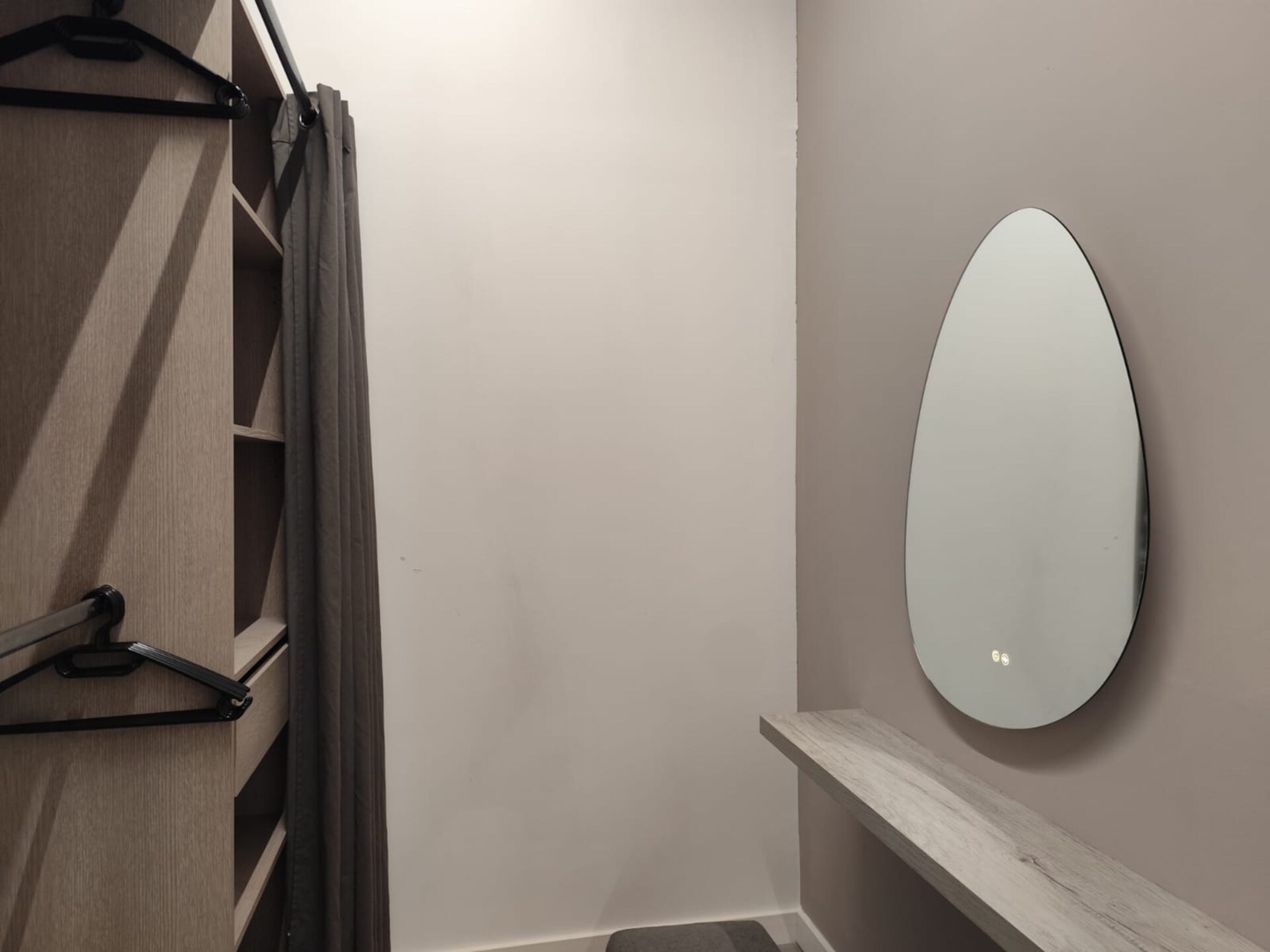 District Key - Arquitecto Gasco 9 District Key