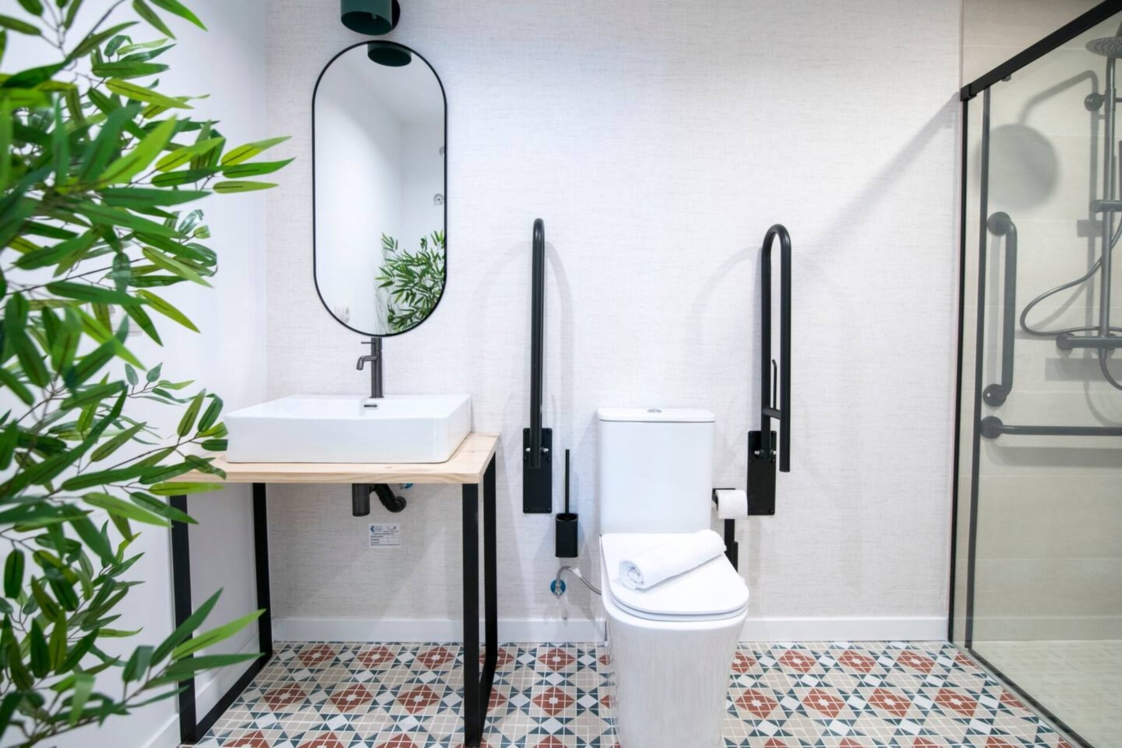 District Key - Valencia, Olimpia Arozena 1 2 District Key