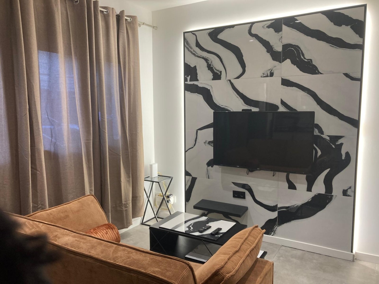 District Key - Arquitecto Gasco 35 District Key