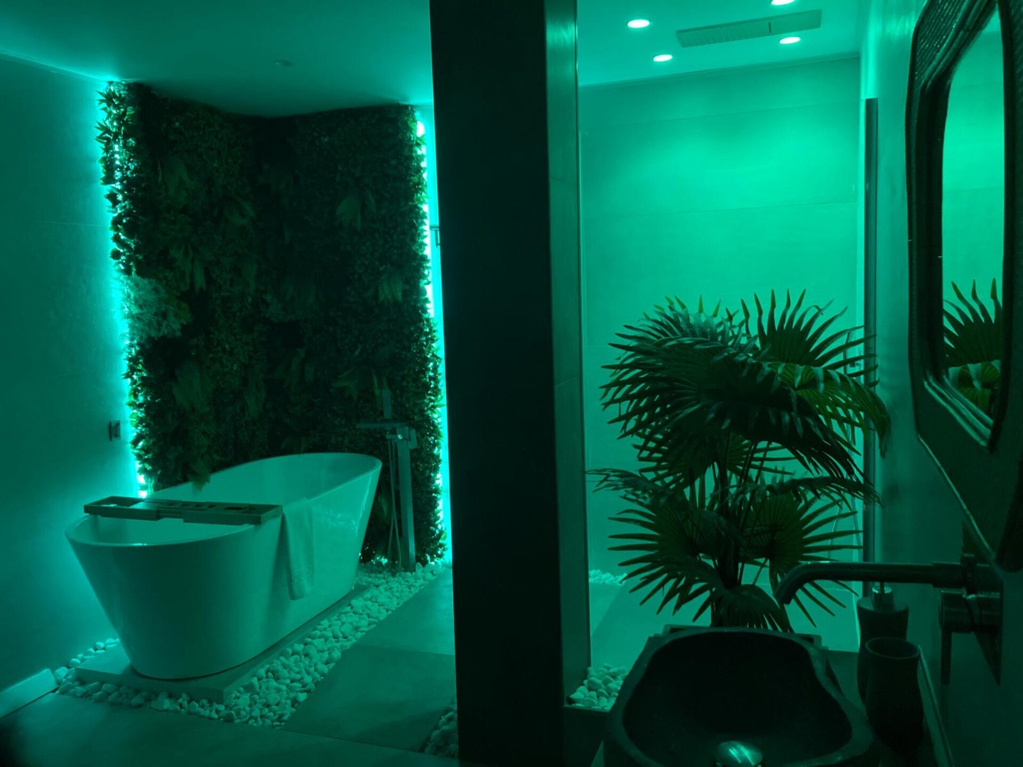 District Key - Arquitecto Gasco 18 District Key