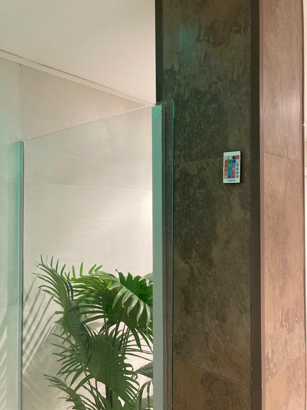 District Key - Arquitecto Gasco 16 District Key