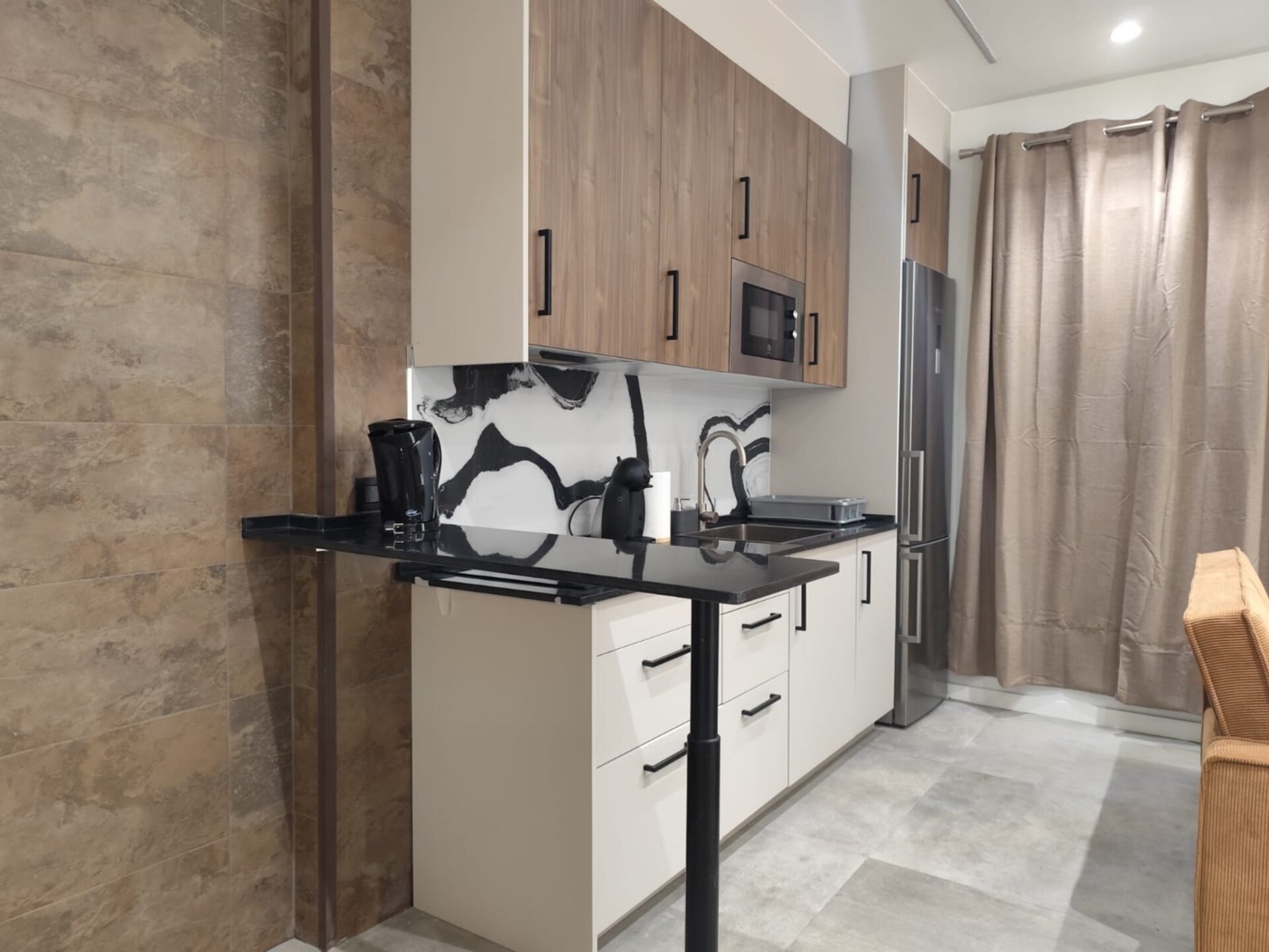 District Key - Arquitecto Gasco 22 District Key