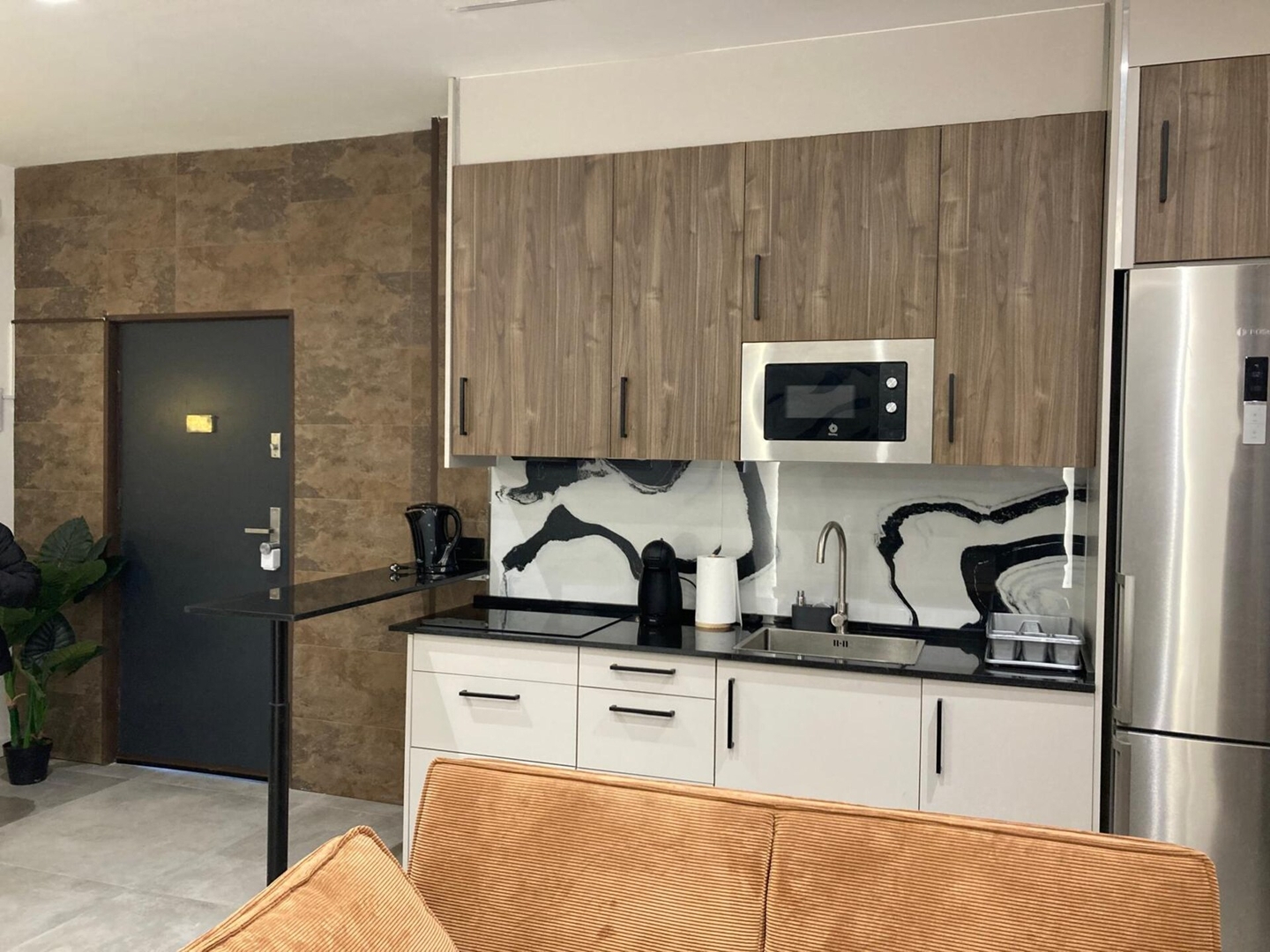 District Key - Arquitecto Gasco 23 District Key