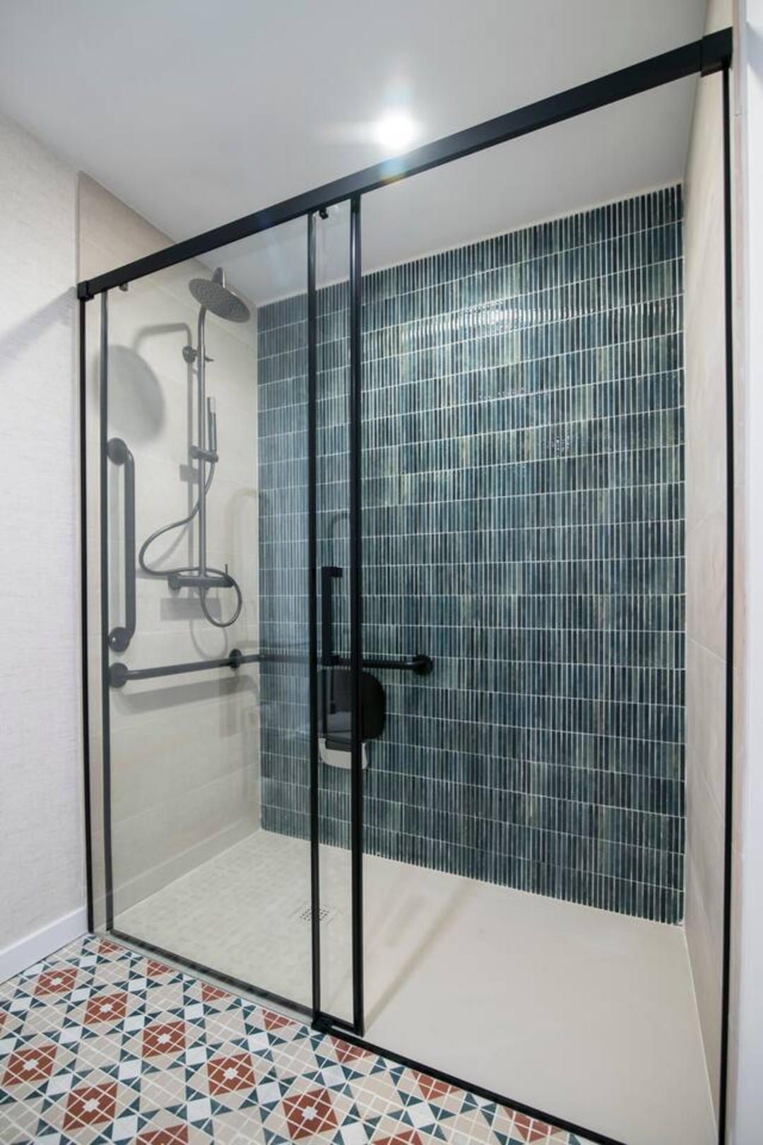 District Key - Valencia, Olimpia Arozena 1 18 District Key