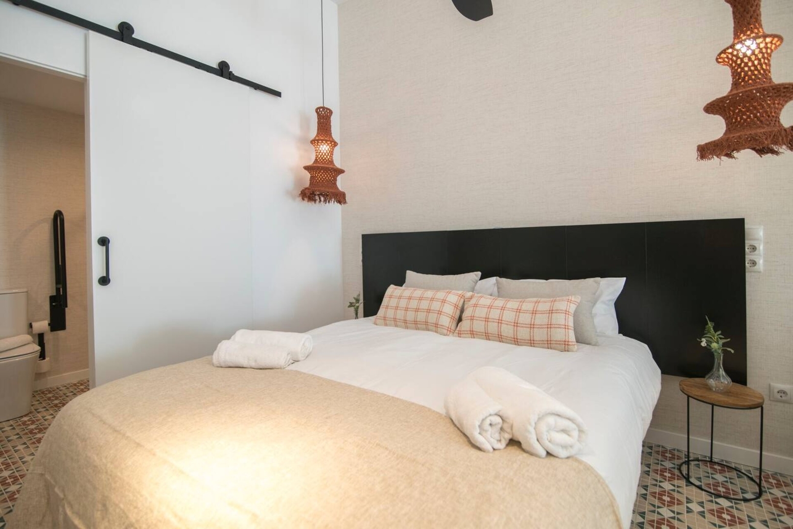 District Key - Valencia, Olimpia Arozena 1 32 District Key