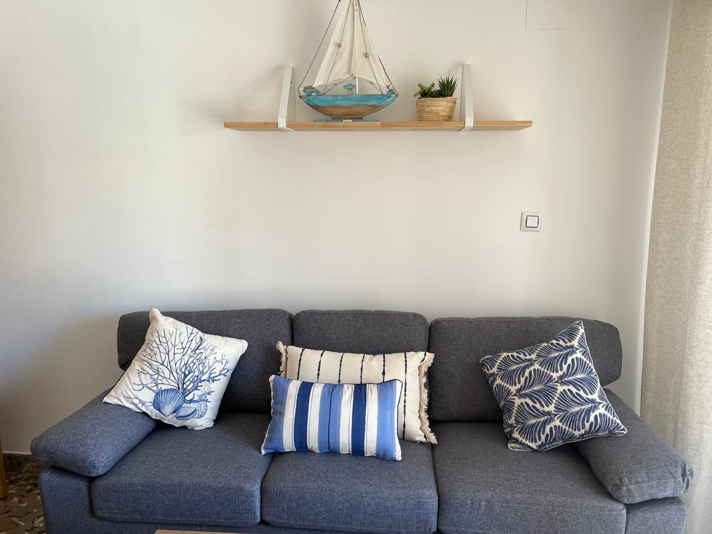 District Key - P.Sagunto, Asturias 42 District Key