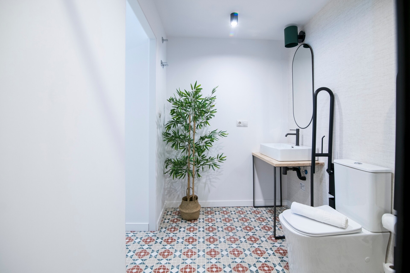 District Key - Valencia, Olimpia 2 12 District Key