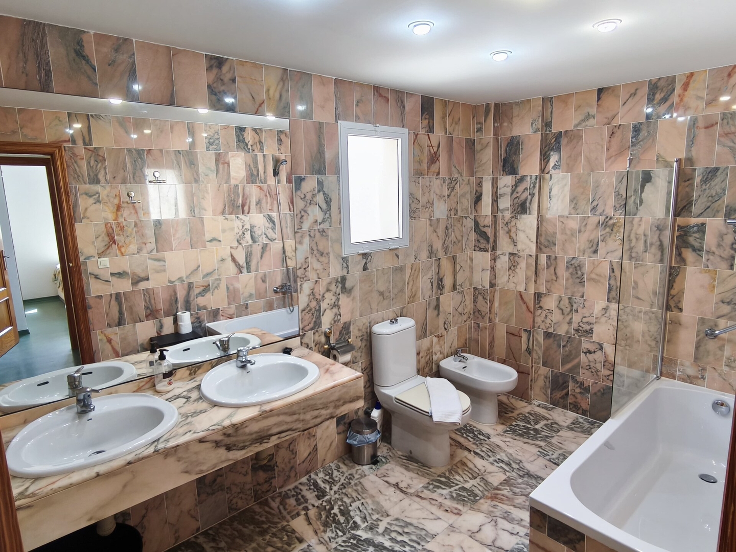 District Key - Perello, Llobarro 13 District Key