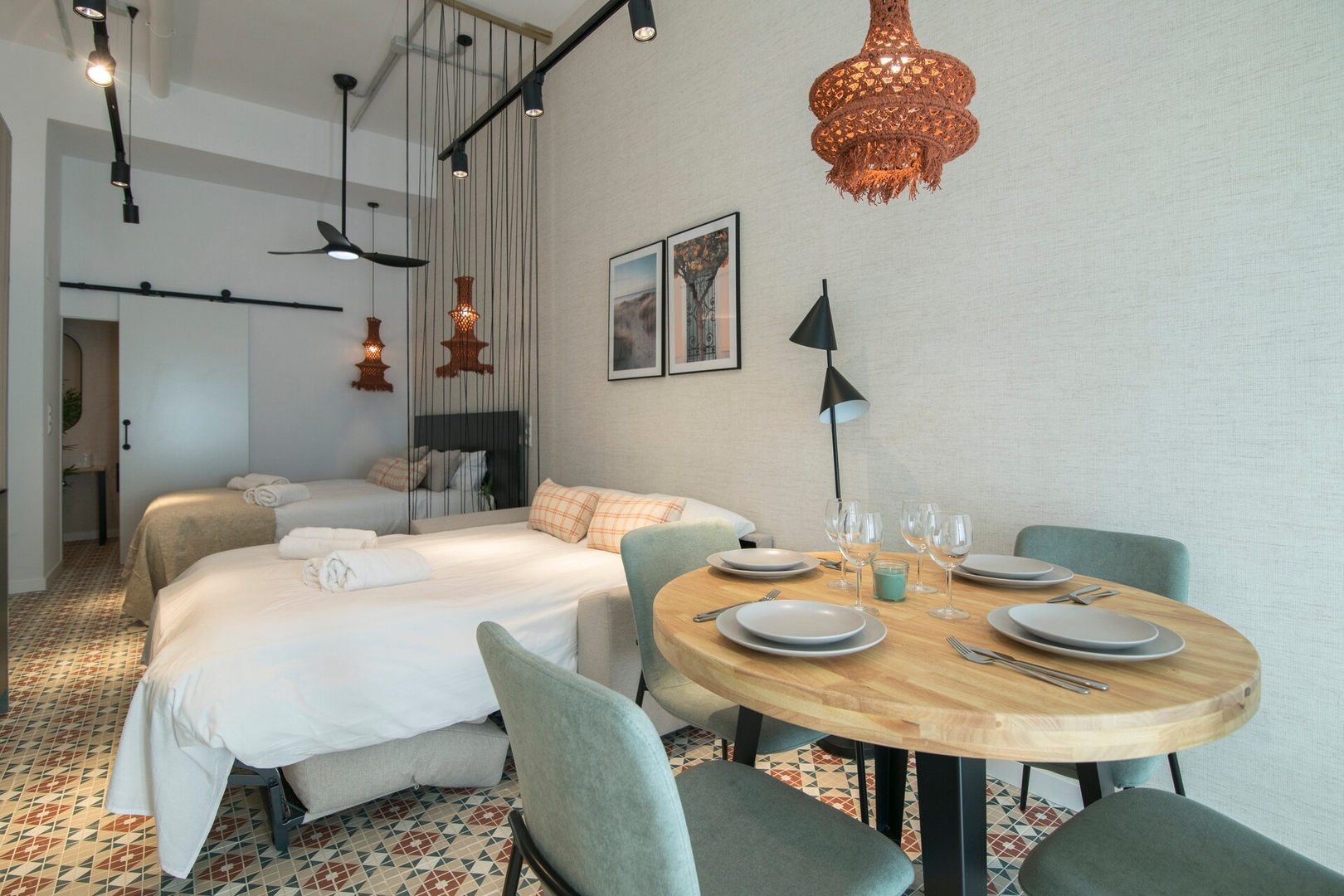 District Key - Valencia, Olimpia 2 28 District Key