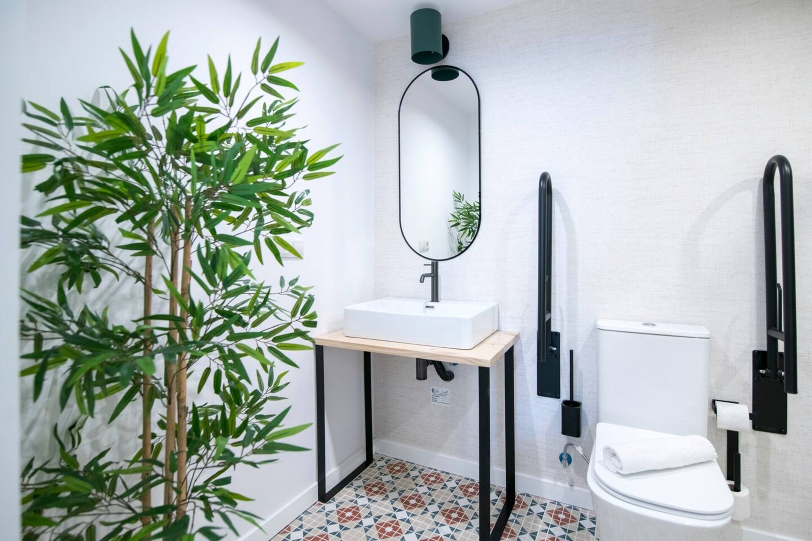 District Key - Valencia, Olimpia Arozena 1 1 District Key