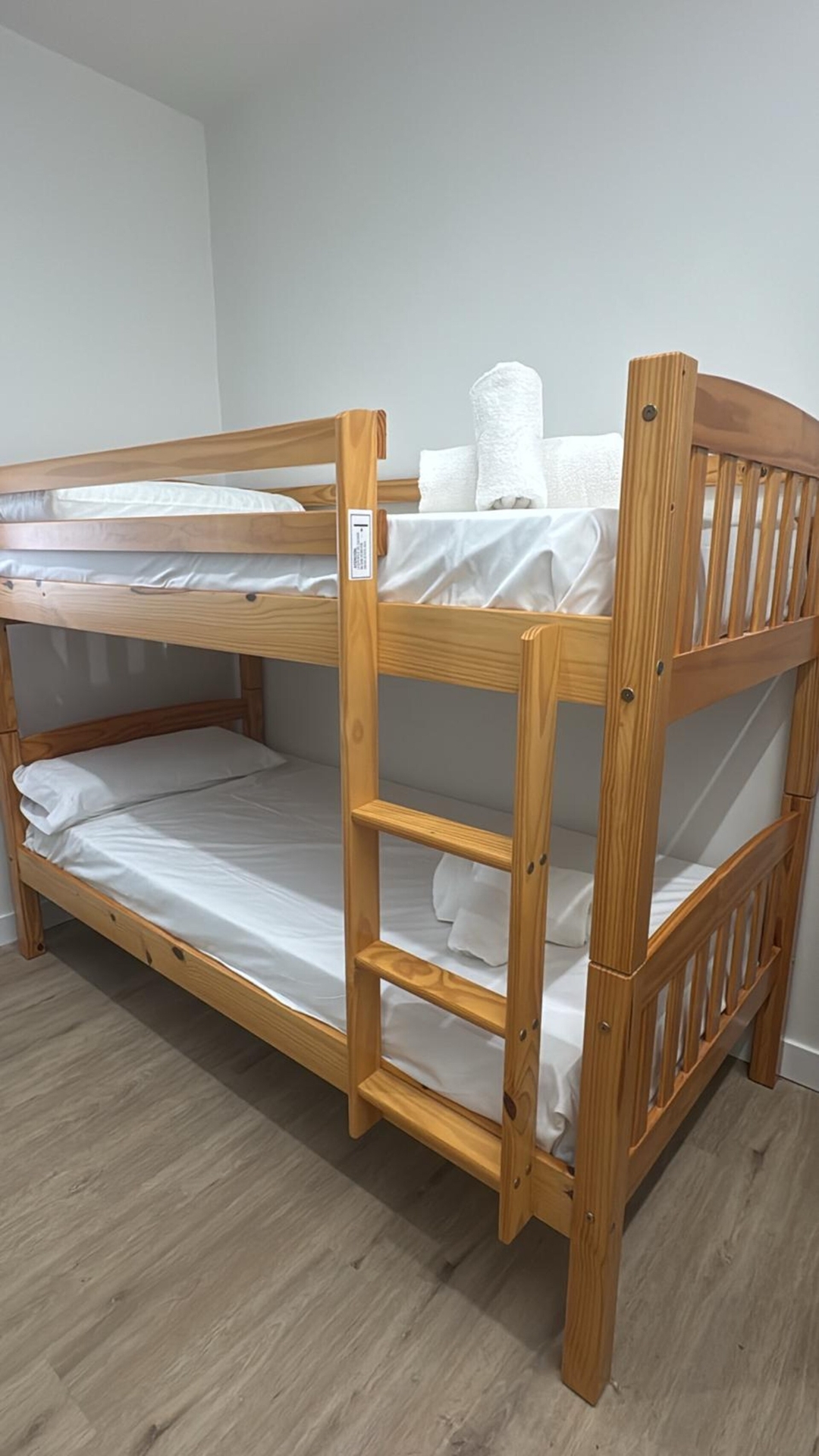 District Key - Valencia, Finca Roja 20 District Key