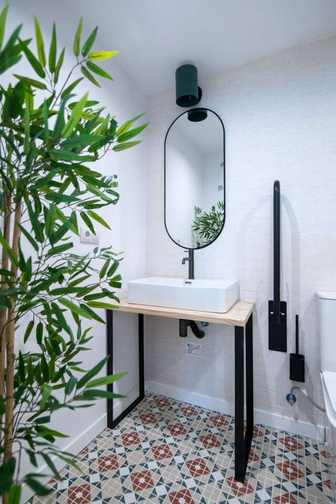 District Key - Valencia, Olimpia Arozena 1 12 District Key