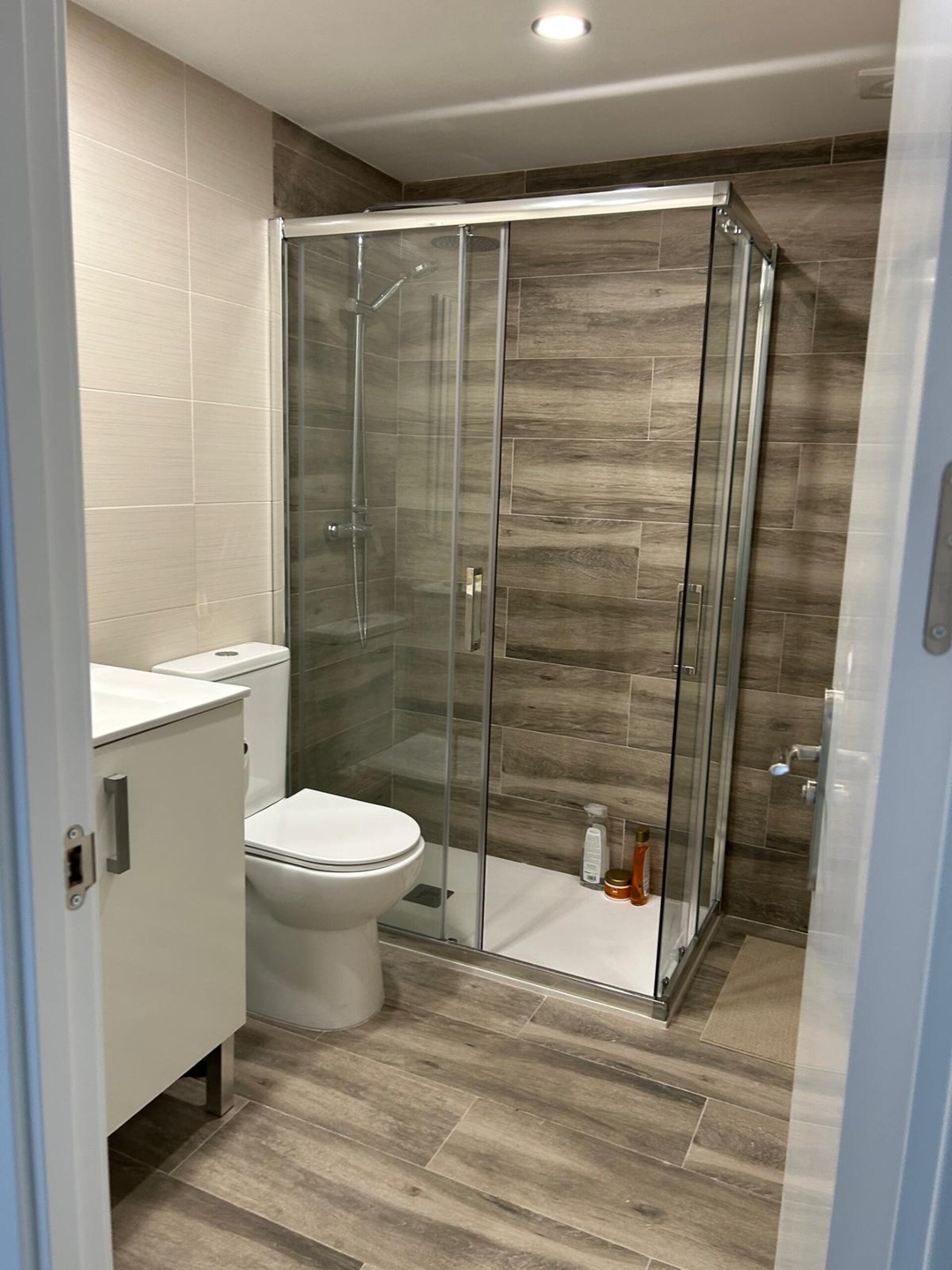 District Key - Valencia, Manuel Candela 7 District Key