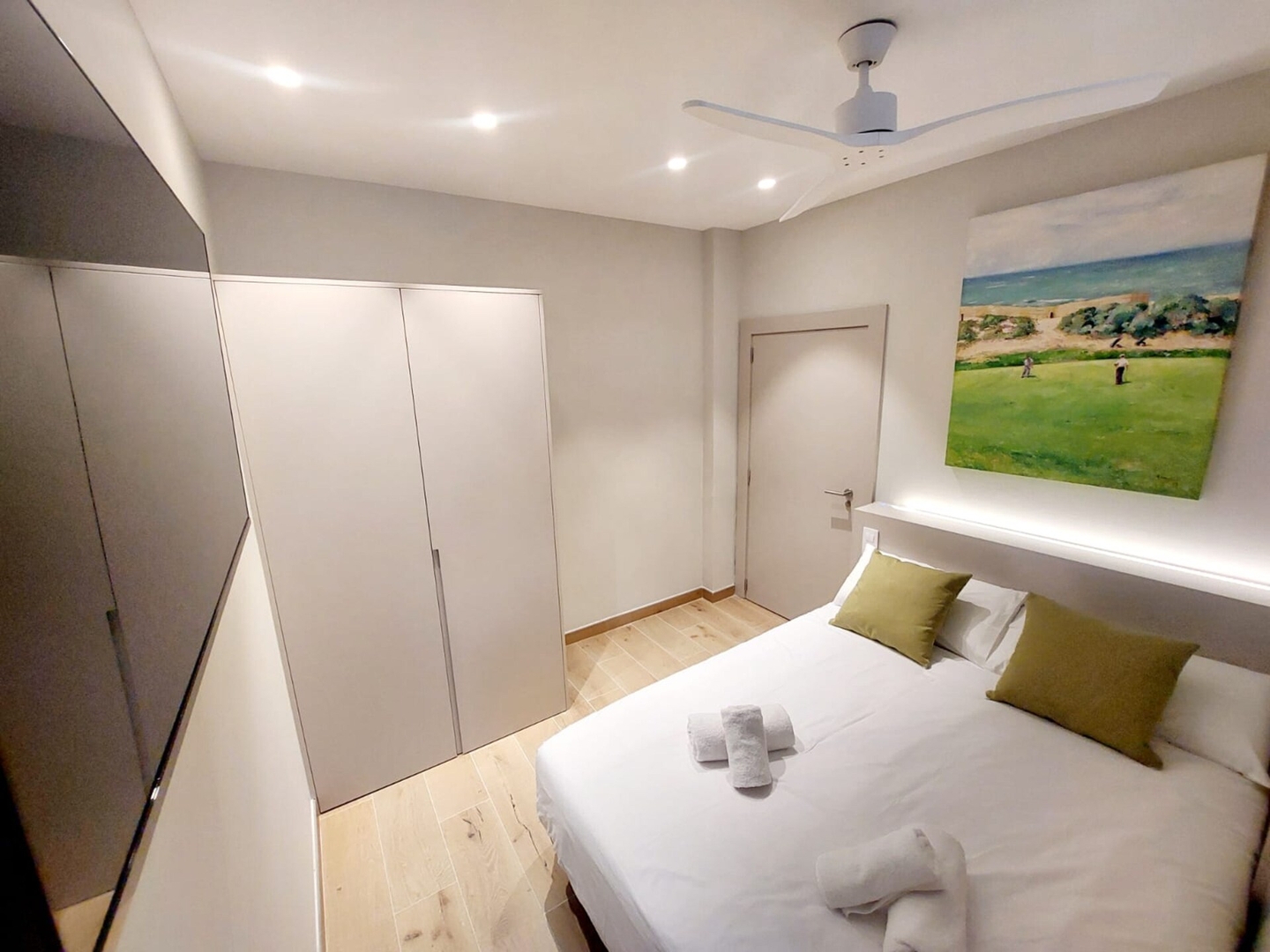 District Key- Fitness & Spa, Suite Atalanta 4 District Key