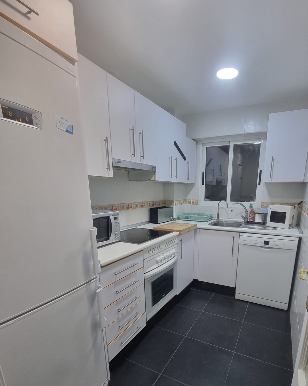 District Key - P. Sagunto, Virgen Losar 10 District Key