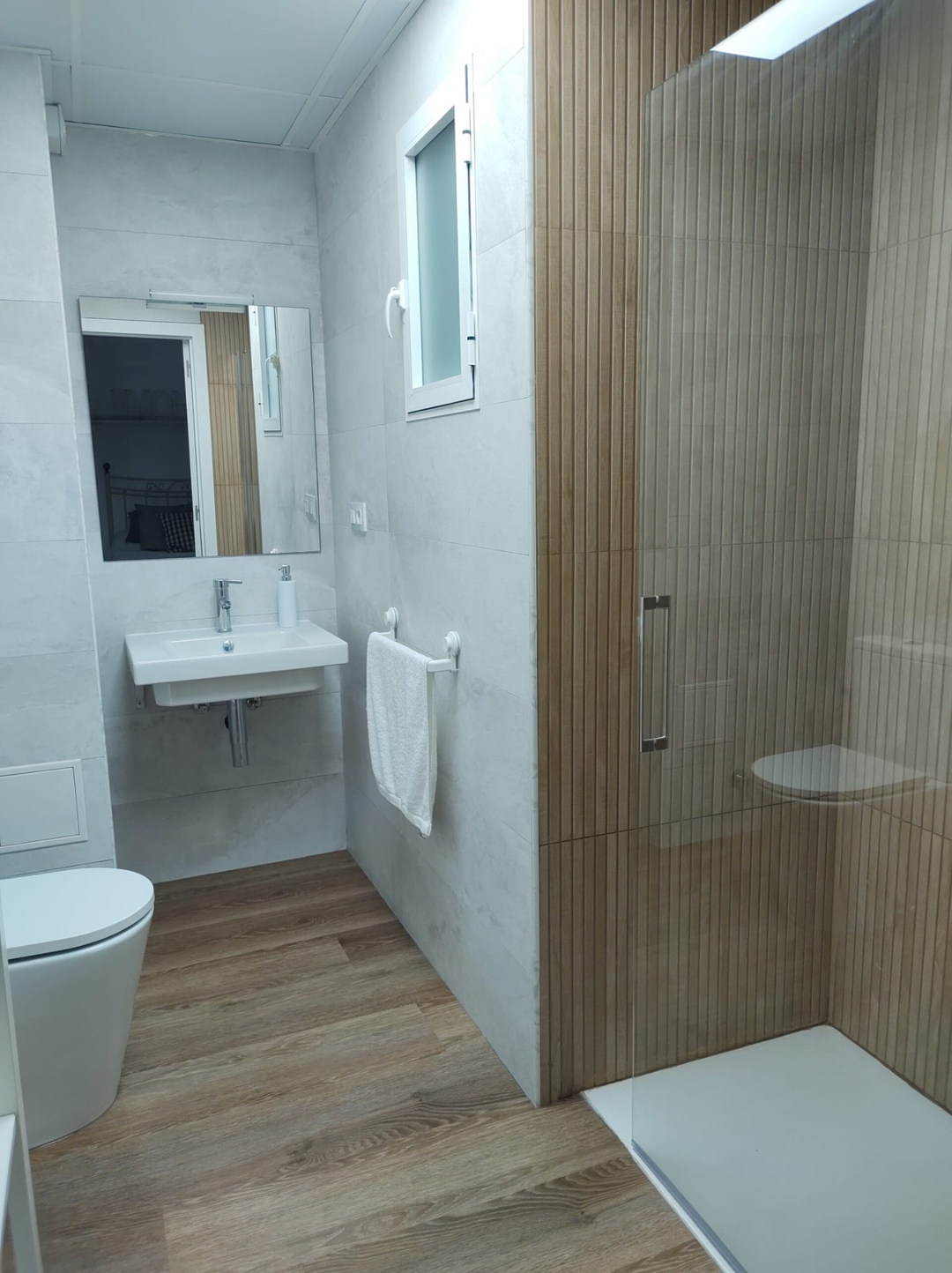 District Key - Valencia, Plaza del Cedro 4 District Key