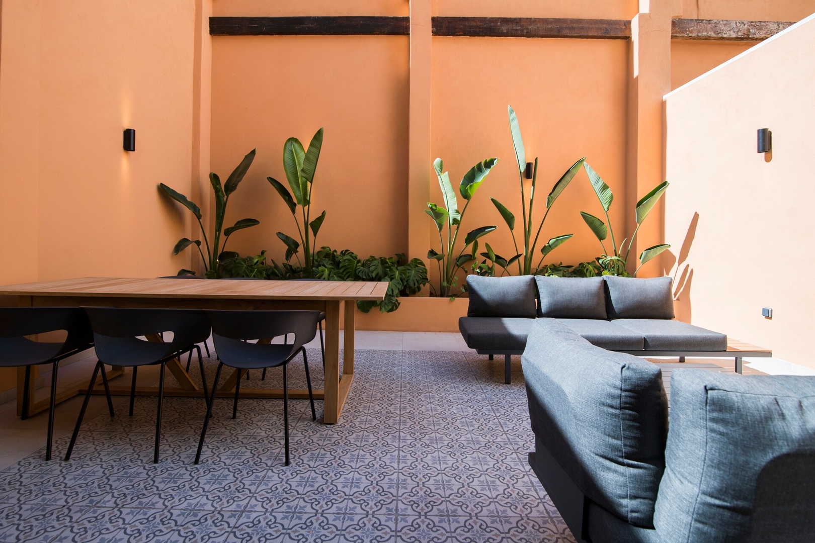 District Key - Azcarraga 41 District Key