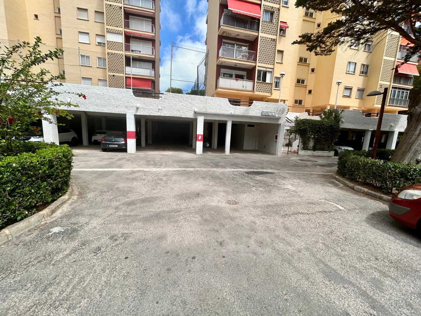 District Key - Saler, Gola Puchol 4 District Key