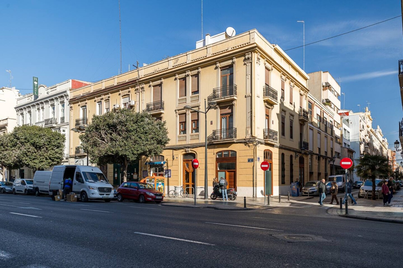 Suite Premium junto al Río Turia 1 14 District Key