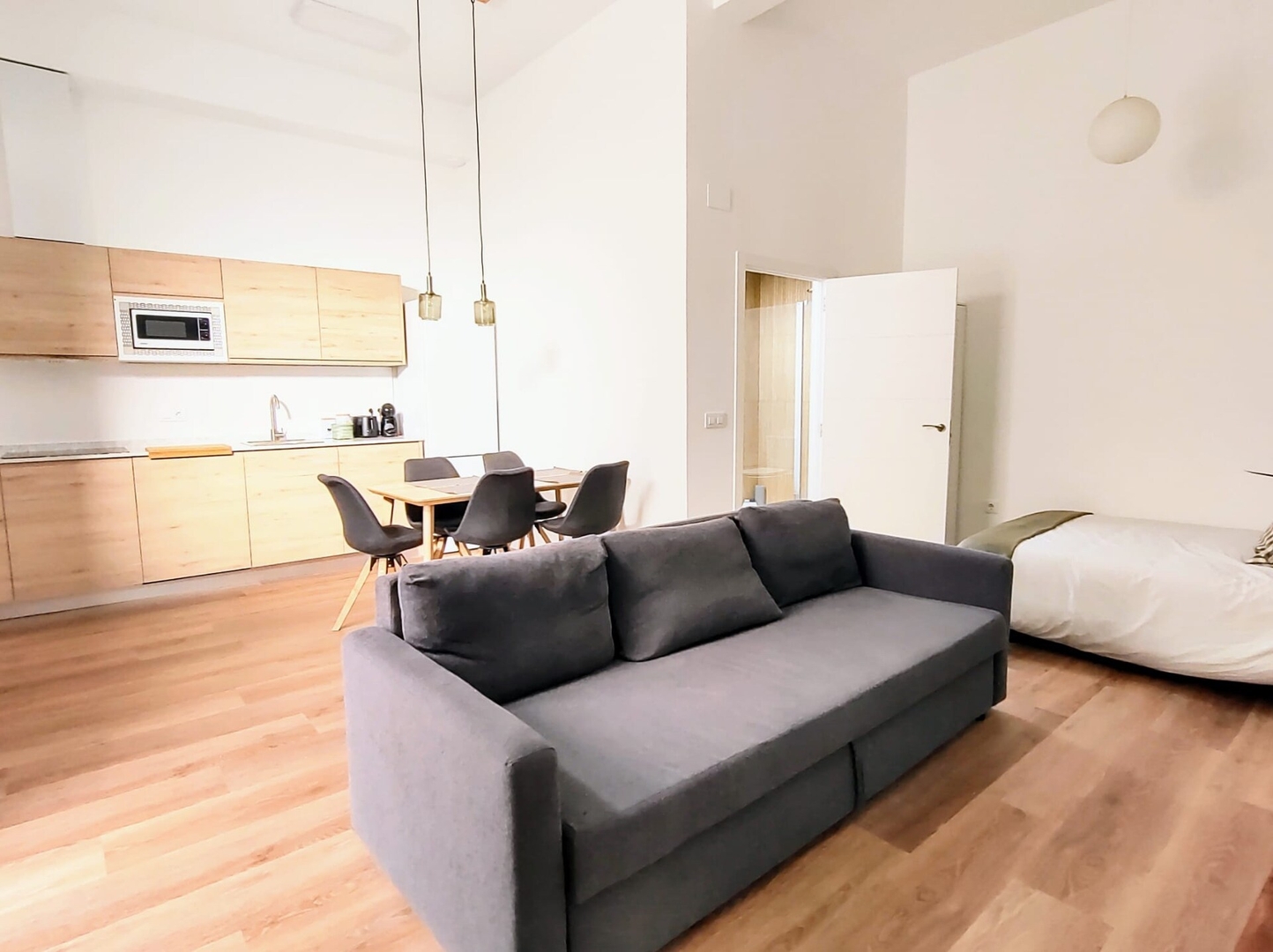 District Key - Valencia, Plaza del Cedro 1 District Key