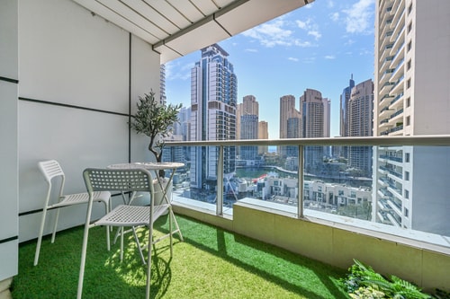 Elegant Apartment in Marina Diamond by beBalmy, photo 31 of 41