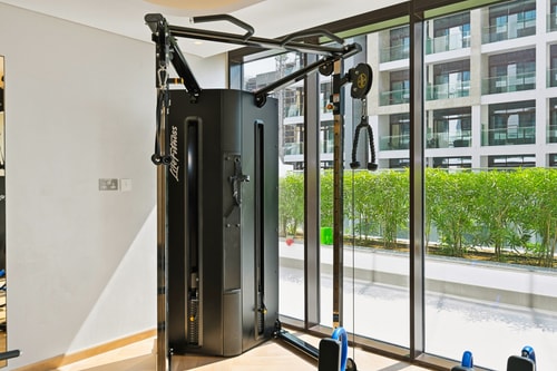 Luxurious studio in Dubai دبي with gym and pool, photo 16 of 22