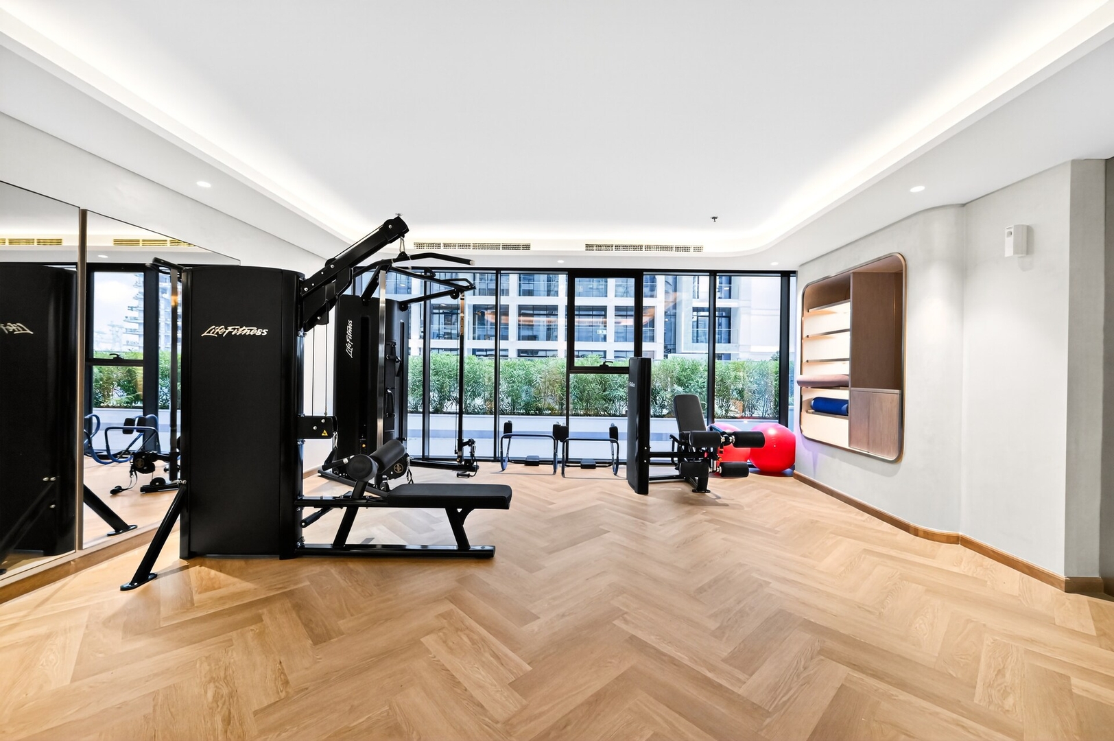 Studio with Pool and Gym in the DT دبي: by beBalmy 15 bebalmy.ae