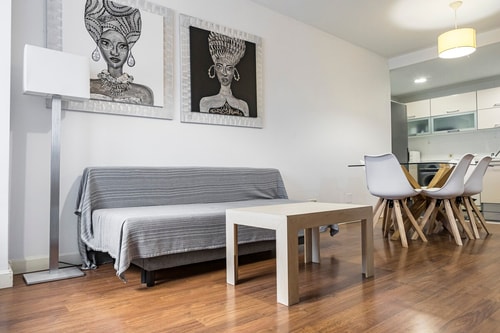 Luminoso y bien conectado