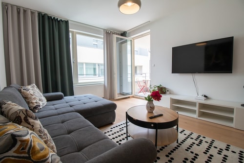 Upscale 1BR in Heart of Prague