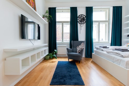 Wenceslas Square Studio