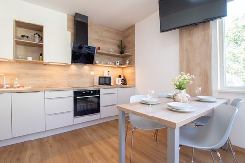Elegant Central 1BR w/ Parking