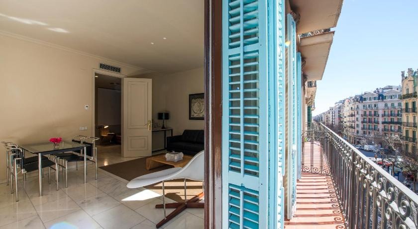 Luxury ocean villa with private pool gallery image 3