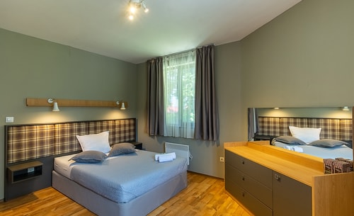 Private Room in a Big 5BR apartment in Sofia centre