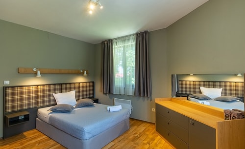 Private Room in a Big 5BR apartment in Sofia centre