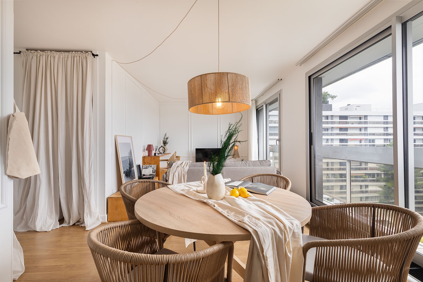 Spacious Apartment In the Center of Lisbon gallery image 4