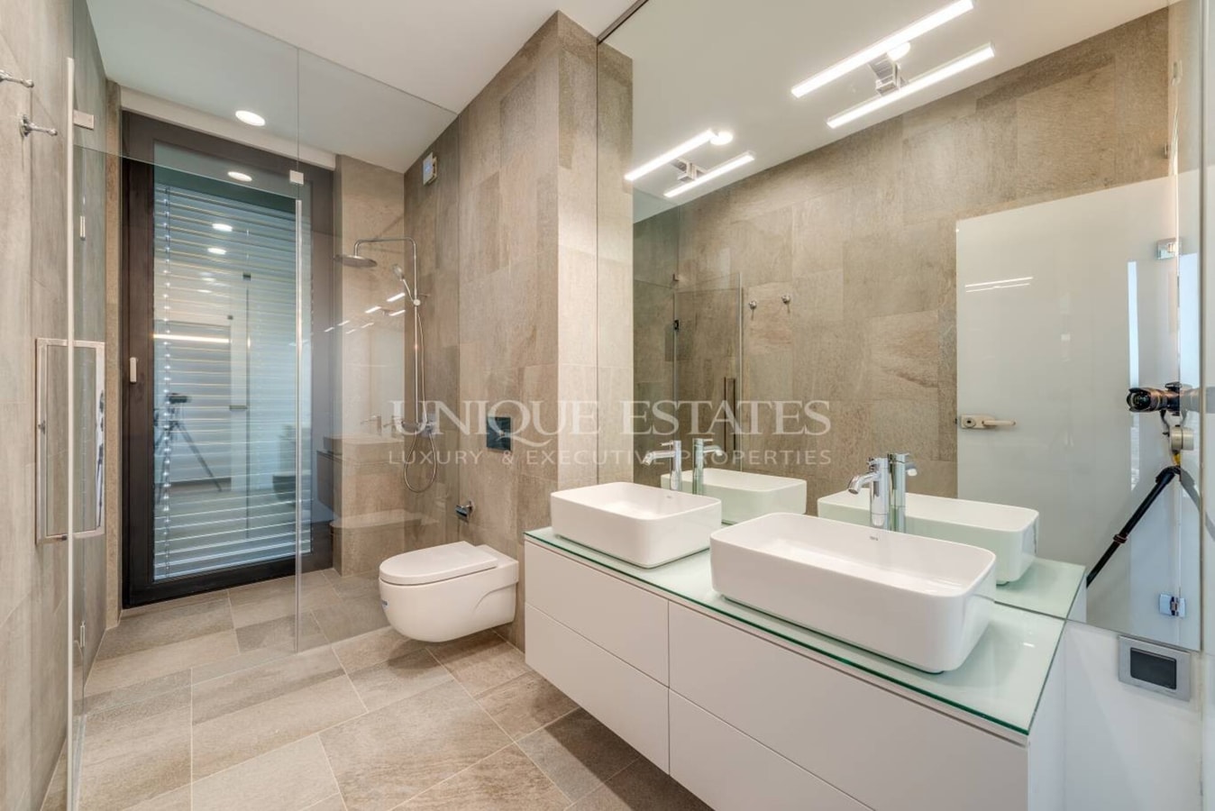 Exceptional Villa in Boyana gallery image 7