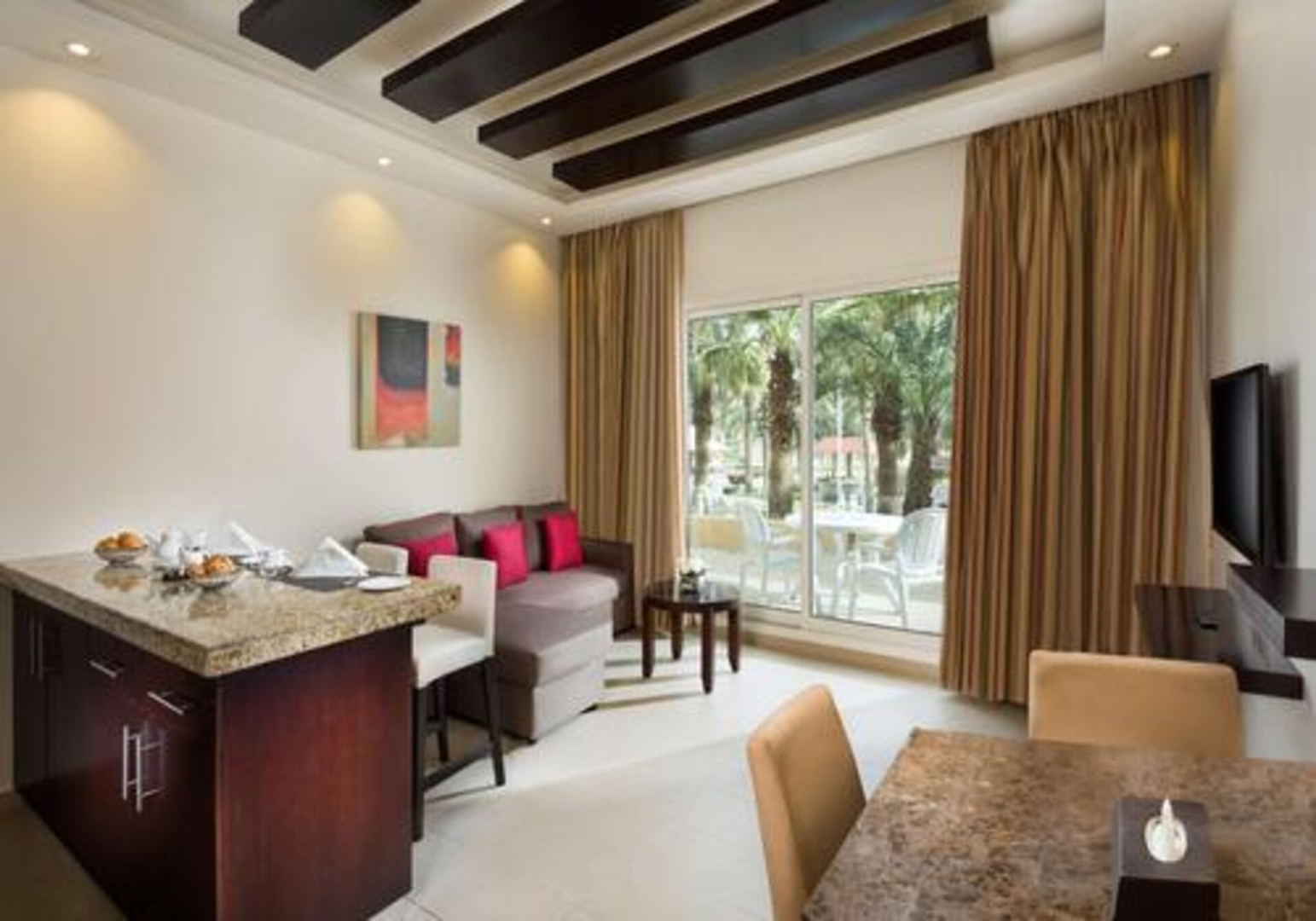 1 Bedroom Apartment Near gallery image 1