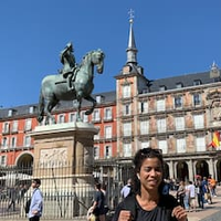 Simone