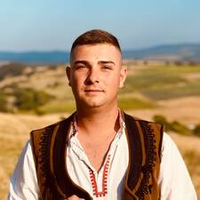 Васил