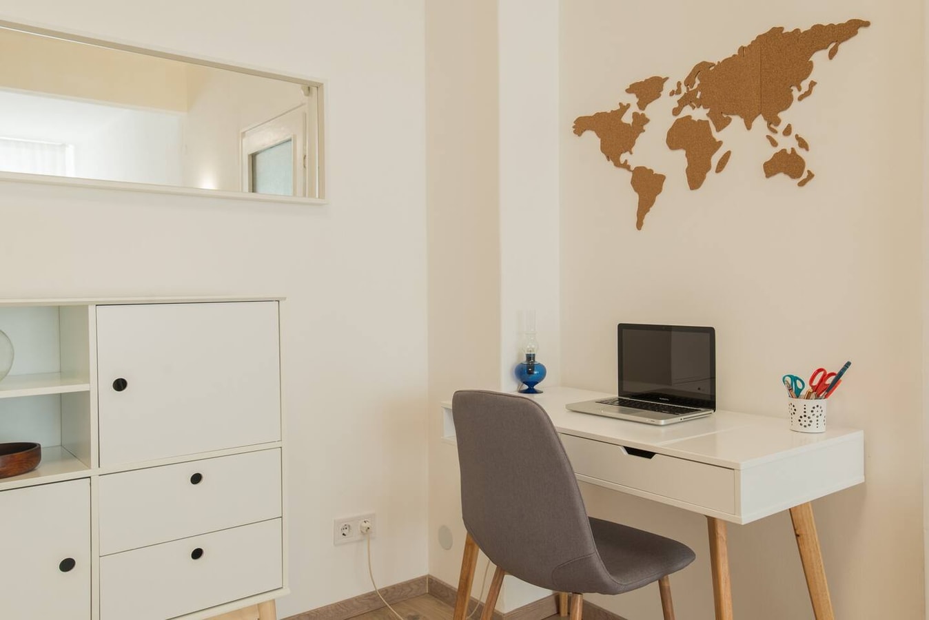 CHIC and Spacious Apartment in Central Sofia 4 Flat Manager Booking